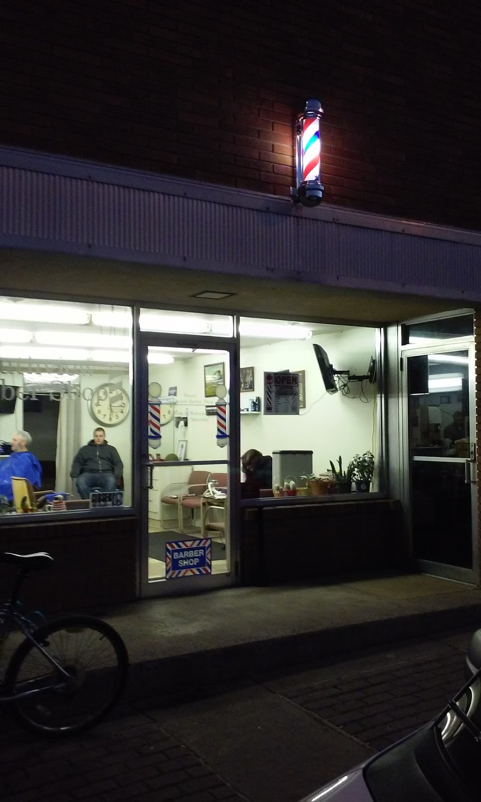 Southview Barber Shop | 1319 Southview Blvd, South St Paul, MN 55075, USA | Phone: (651) 442-4908