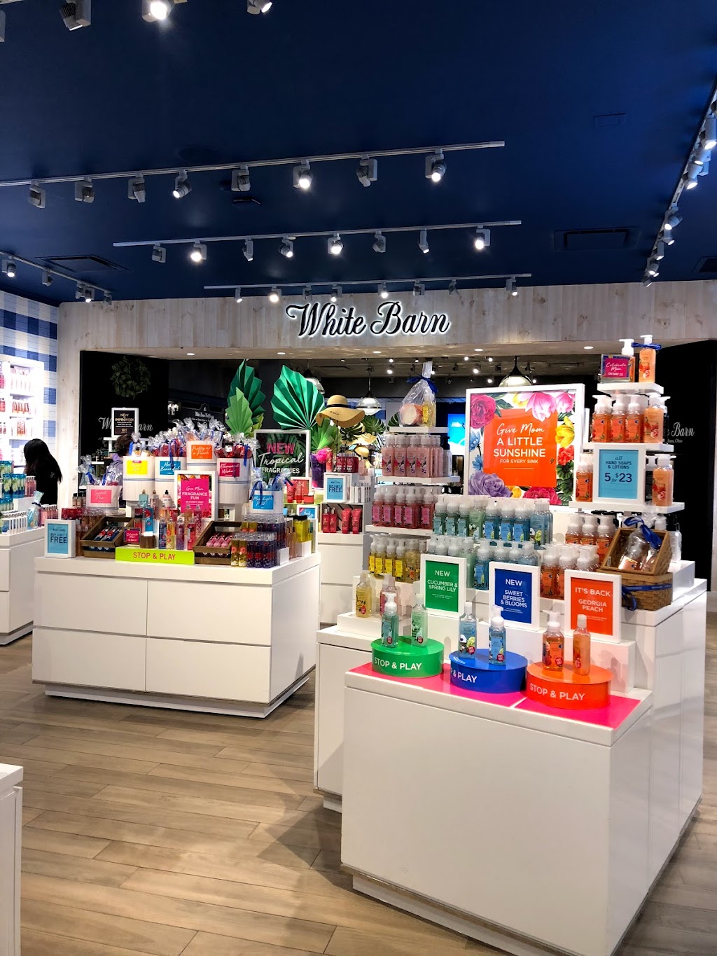 Bath & Body Works | 1635 River Valley Cir S, Lancaster, OH 43130, USA | Phone: (740) 654-6170