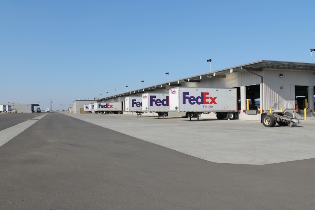 FedEx Freight | 3301 Mid America Blvd, West Memphis, AR 72301, USA | Phone: (870) 735-4266