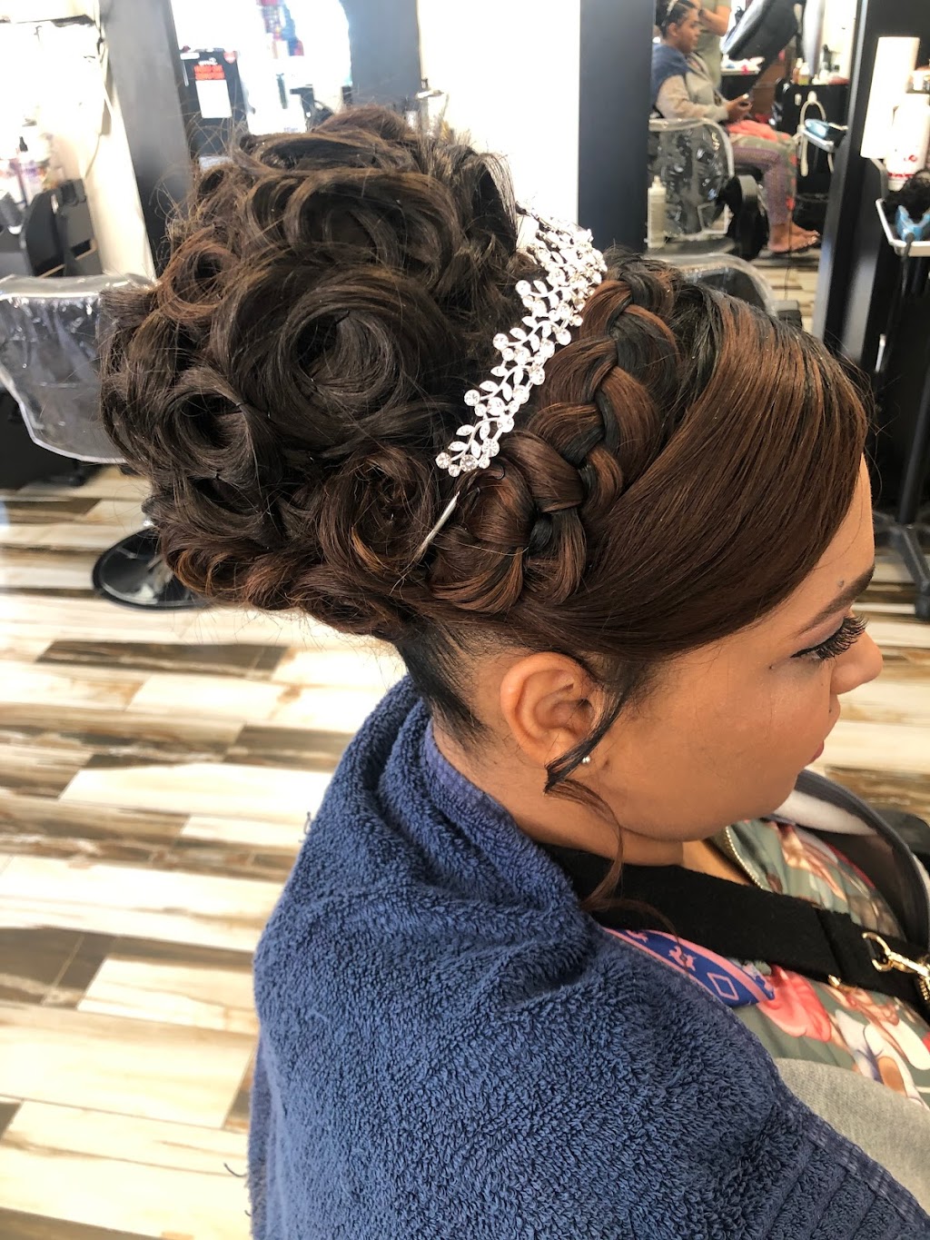 The World Of Beauty | 628 Knickerbocker Ave, Brooklyn, NY 11221, USA | Phone: (347) 419-5439