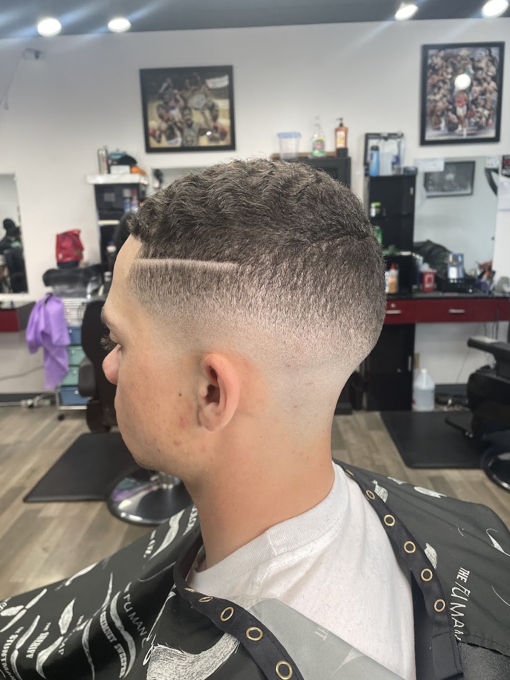 CESAR BARBER SHOP | 14707 Union Ave SW, Lakewood, WA 98498, USA | Phone: (424) 391-9762