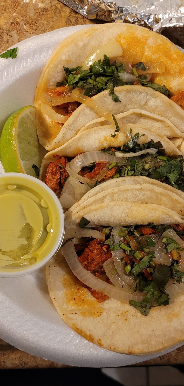 TAQUERIA LA HAWAIIANA INC. #1 Pollos al Carbon | 101 Willow Terrace, Kyle, TX 78640, USA | Phone: (512) 792-6633