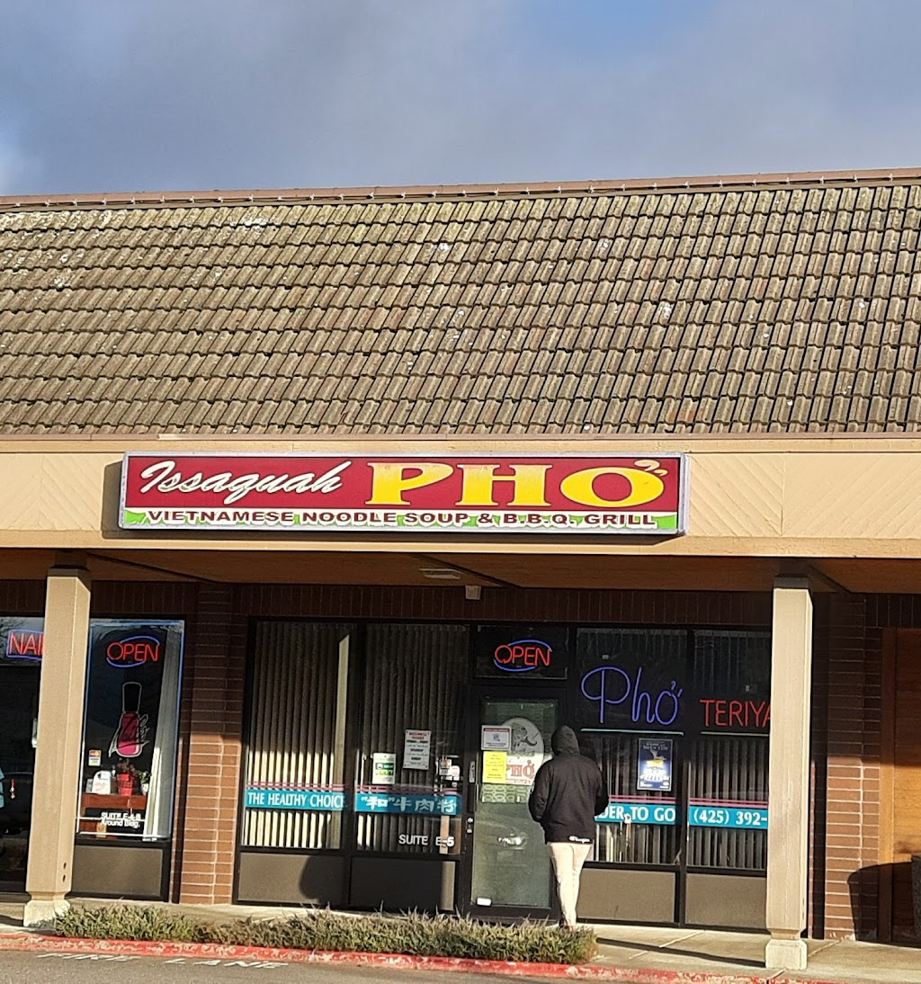 Issaquah Pho Restaurant | 1025 NW Gilman Blvd, Issaquah, WA 98027, USA | Phone: (425) 392-2100