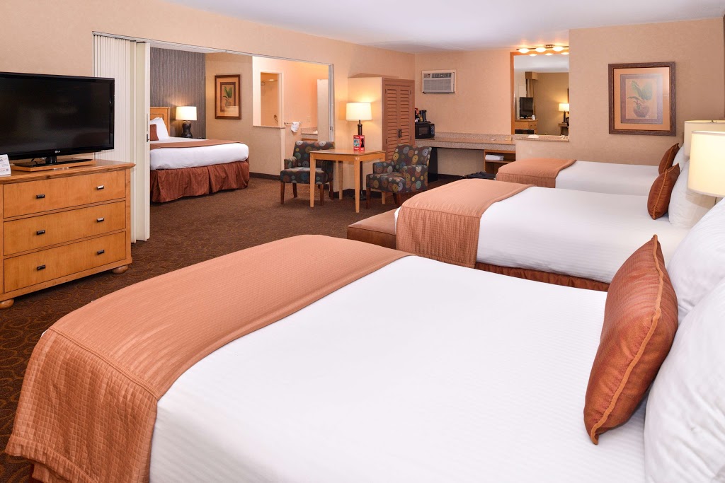 Best Western Plus Pavilions | 1176 W Katella Ave, Anaheim, CA 92802, USA | Phone: (714) 776-0140