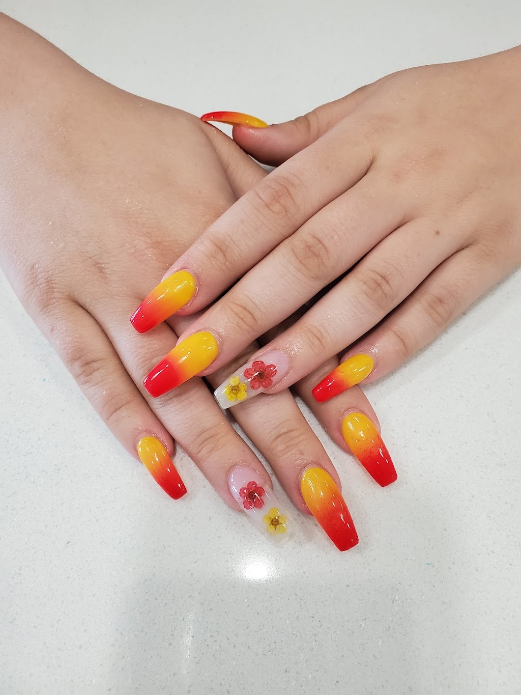 QT Nails & Lashes | 1525 S Higley Rd suite 103, Gilbert, AZ 85296, USA | Phone: (480) 840-9000