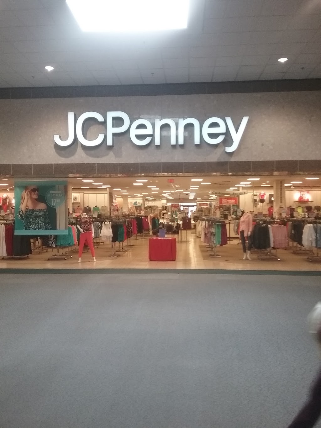 JCPenney | 100 Mall Dr # B, Steubenville, OH 43952, USA | Phone: (740) 346-0867