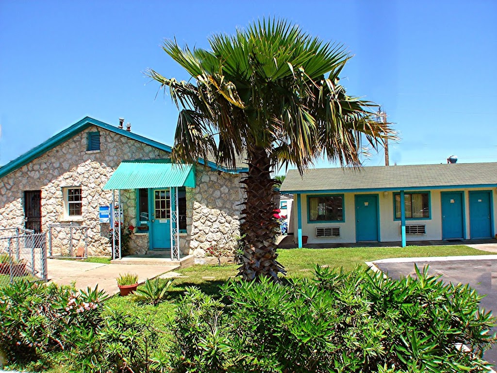 El Camino Motel | 1500 N Washington St, Beeville, TX 78102, USA | Phone: (361) 358-2141