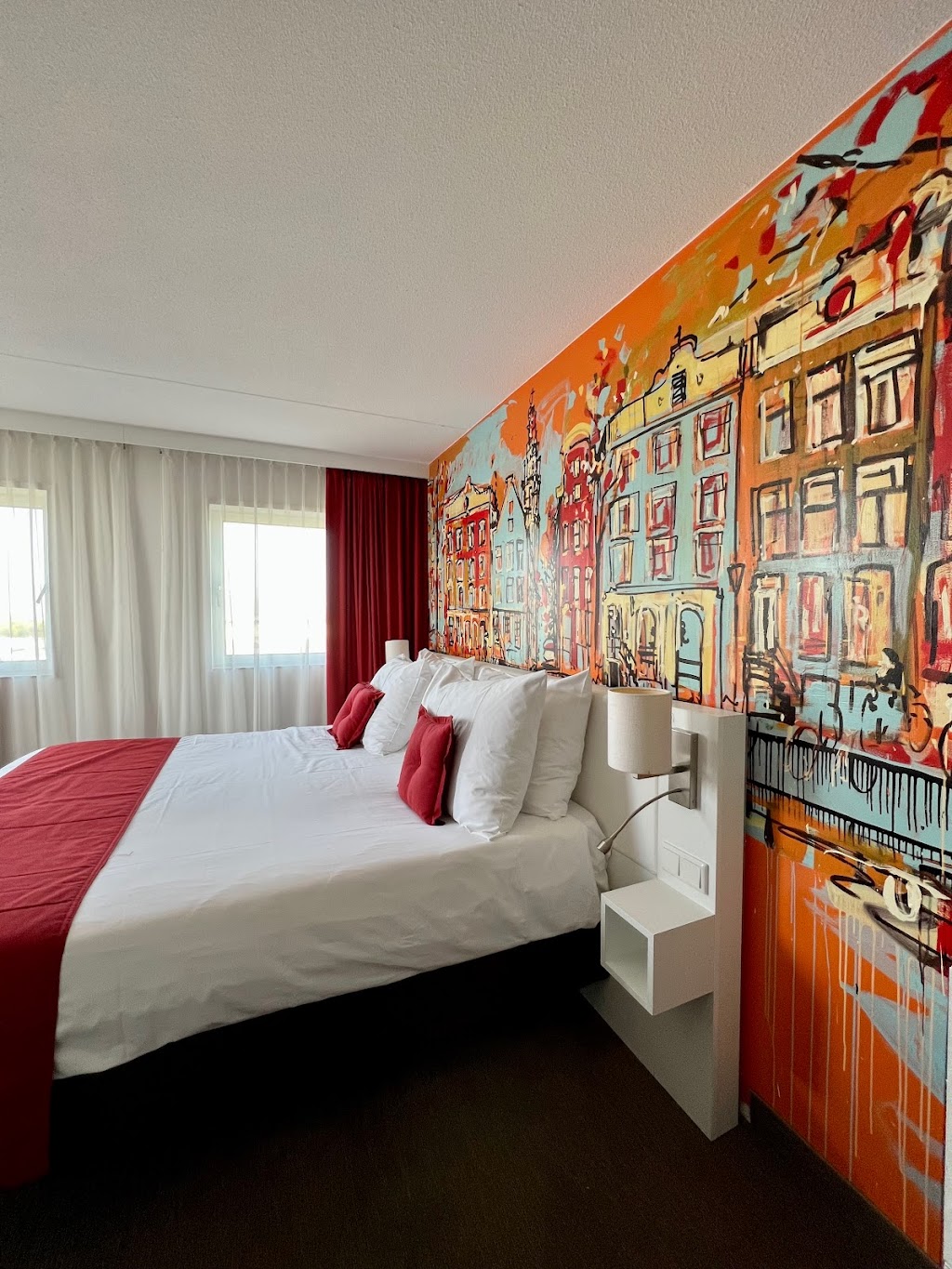 WestCord Art Hotel Amsterdam | Spaarndammerdijk 302, 1013 ZX Amsterdam, Netherlands | Phone: 020 410 9670