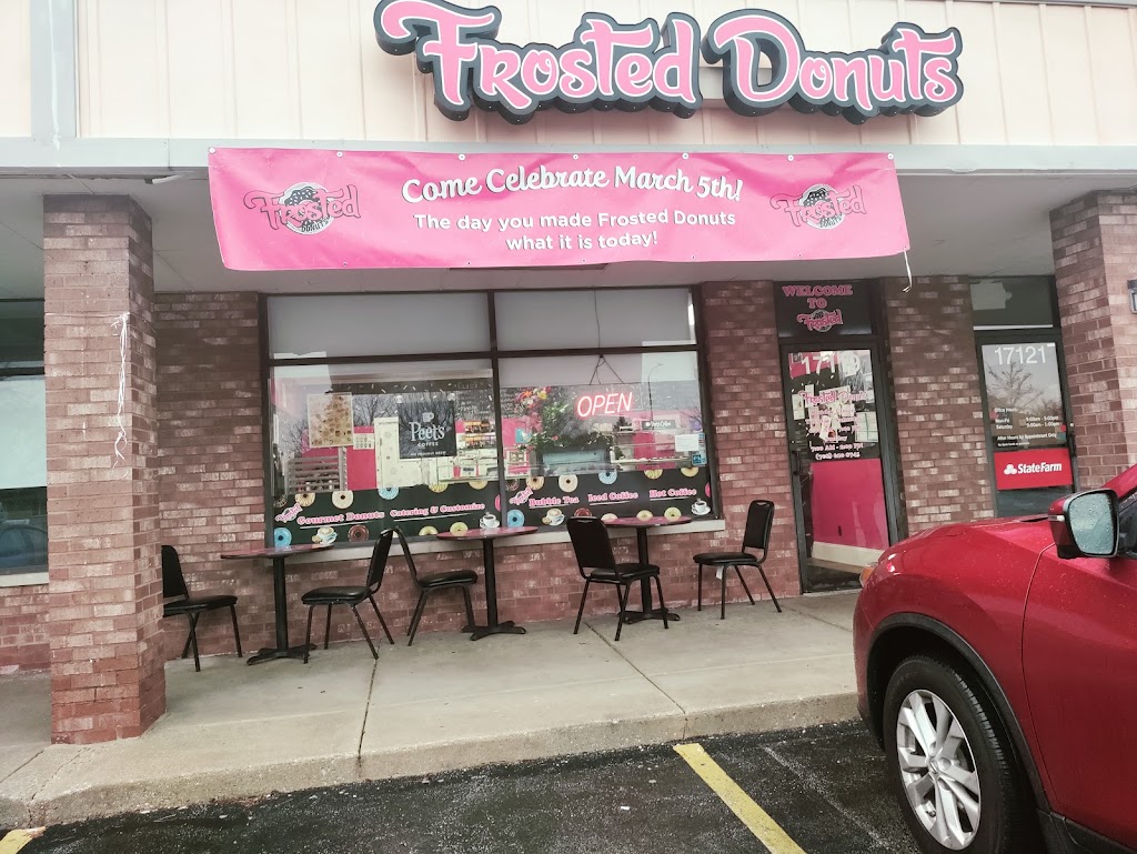 Frosted Donuts | 17119 88th Ave, Tinley Park, IL 60487, USA | Phone: (708) 620-8741