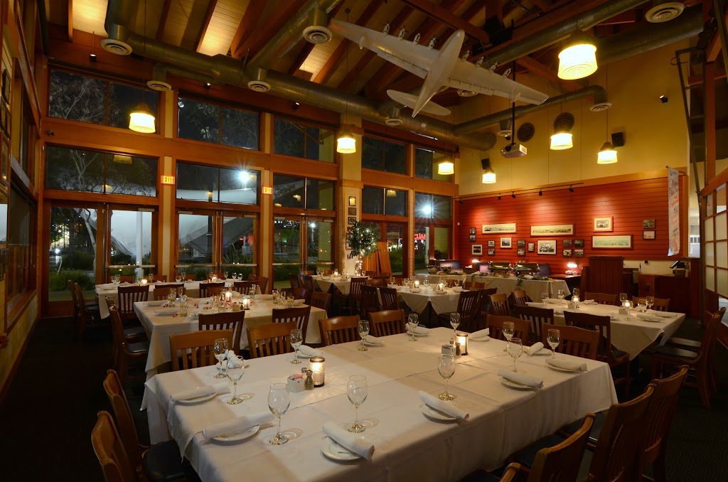 Gladstones Long Beach | 330 S Pine Ave, Long Beach, CA 90802, USA | Phone: (562) 432-8588