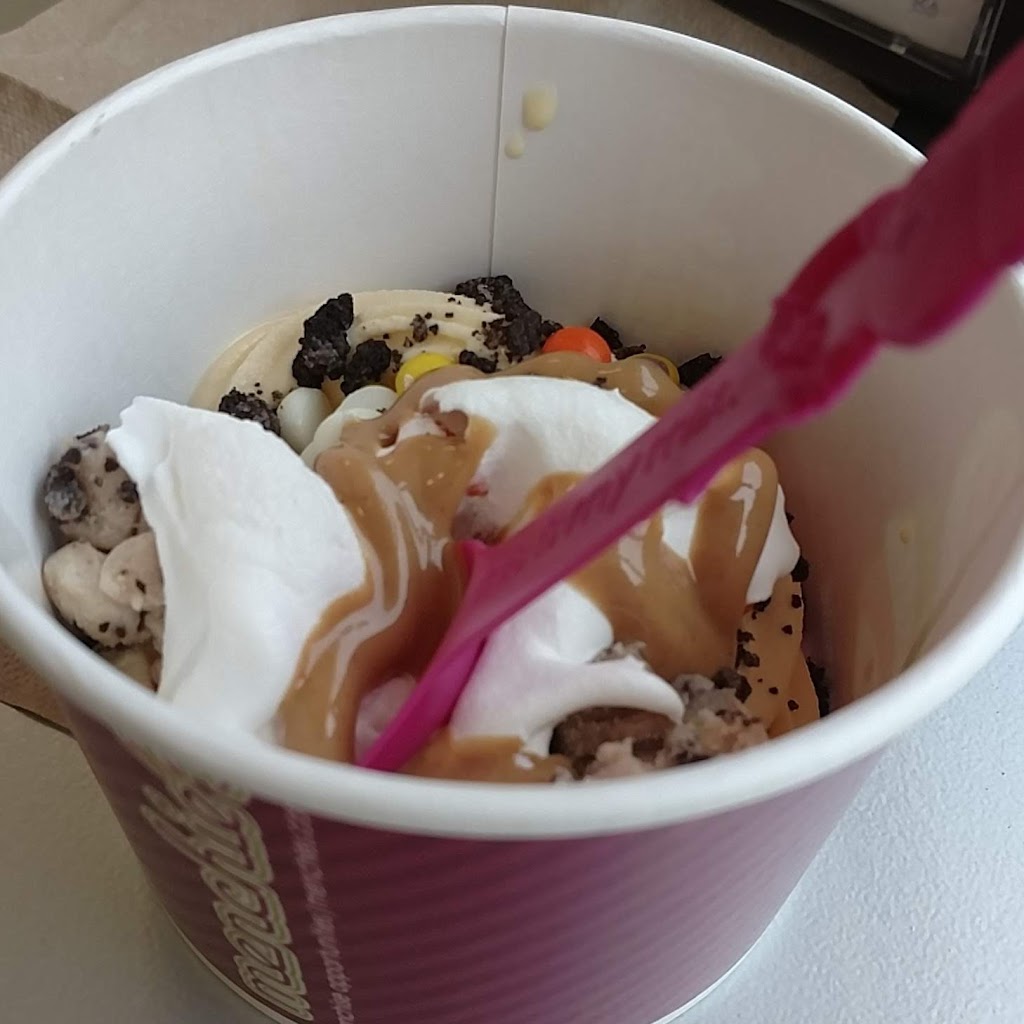 Menchies Frozen Yogurt | 47 Livingston Avenue, Dobbs Ferry, NY 10522, USA | Phone: (914) 693-1236