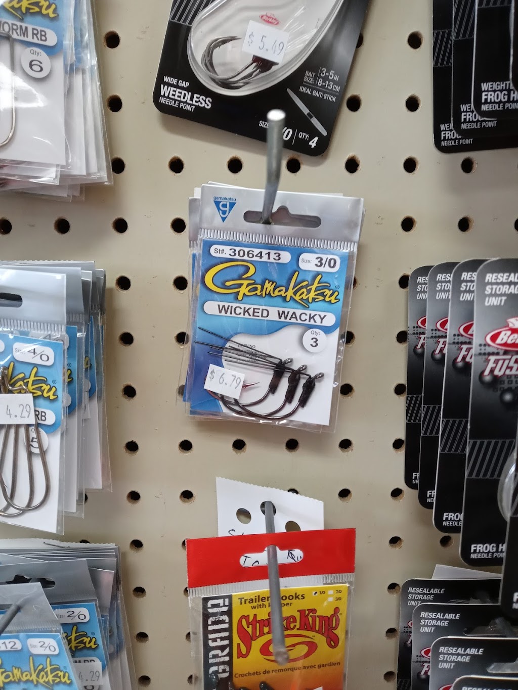 Songys Sporting Goods | 3044 Barrow St, Houma, LA 70360, USA | Phone: (985) 857-8929