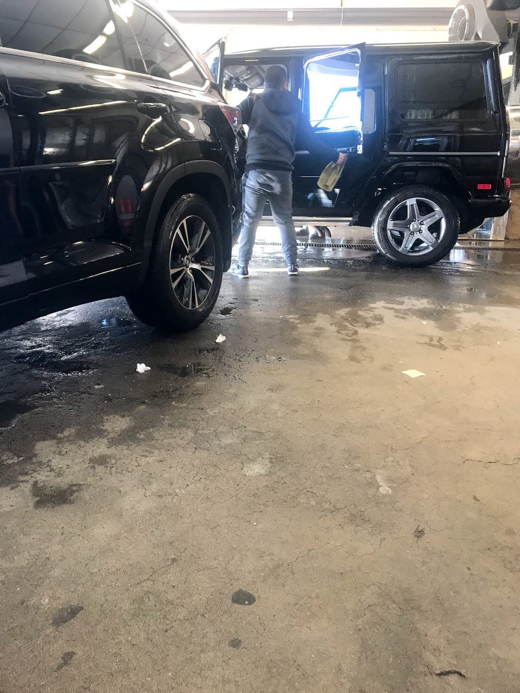 Belmont Car Wash | 450 Belmont Ave, Haledon, NJ 07508, USA | Phone: (973) 790-1666