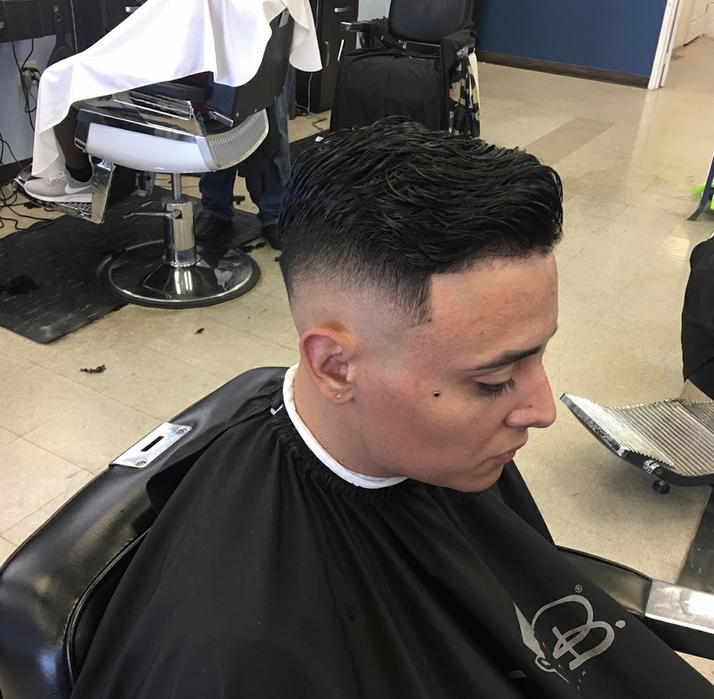 Gus Barber Shop | 10697 Alpharetta Hwy, Roswell, GA 30076 | Phone: (678) 395-6484