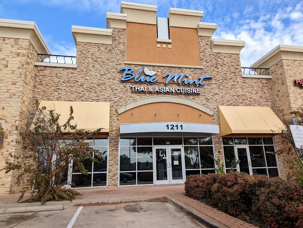 Blue Mint Thai & Asian Cuisine | 1211 E Debbie Ln ste 115, Mansfield, TX 76063, USA | Phone: (817) 453-1999