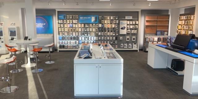 AT&T Store | 2295 Marketplace Dr, Madera, CA 93637, USA | Phone: (559) 662-2030