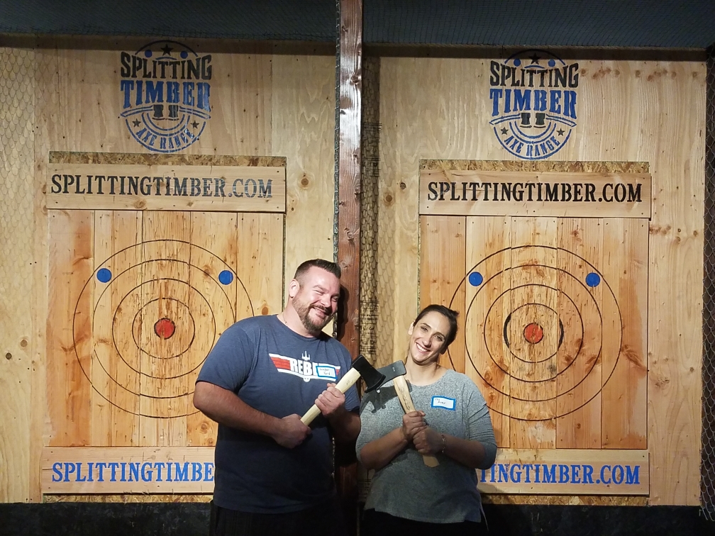 Splitting Timber Axe Throwing Tucson | 6401 Marana Center Blvd Suite 125, Tucson, AZ 85742, USA | Phone: (520) 820-1126