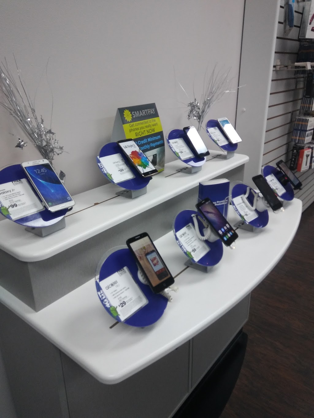 Metro by T-Mobile | 12917 Jefferson Ave Ste G, Newport News, VA 23608, USA | Phone: (757) 890-2728