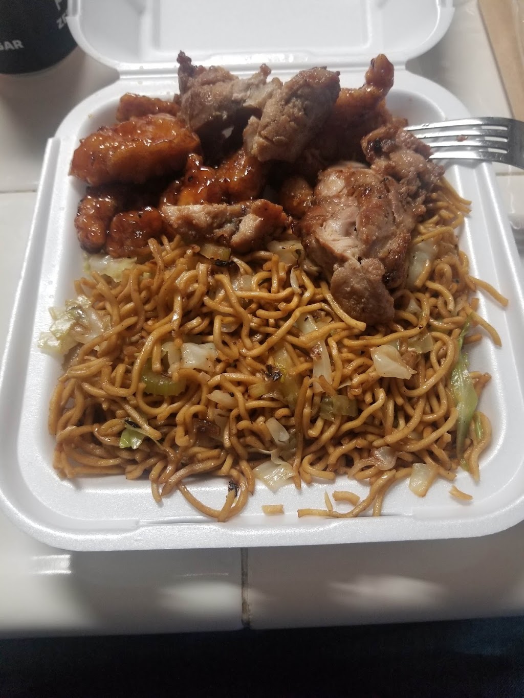 Panda Express | 11090 Magnolia Ave, Riverside, CA 92505, USA | Phone: (951) 352-4161