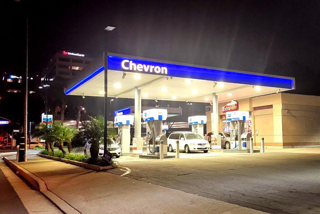 Chevron ExtraMileOrange | 1650 W La Veta Ave, Orange, CA 92868, USA | Phone: (714) 542-2221