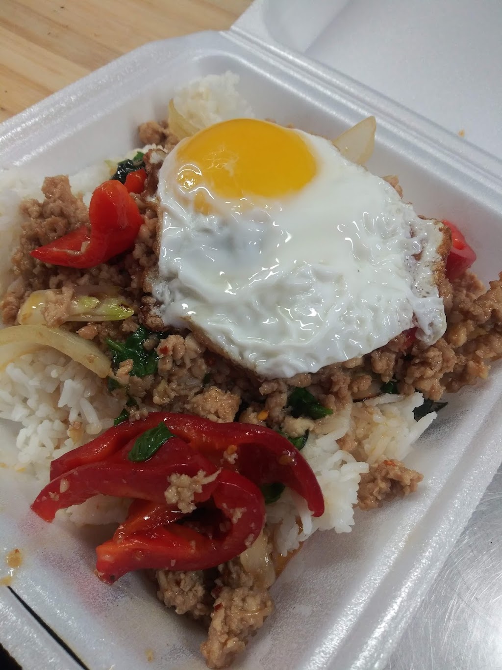 Thai Food Truck Express - Punaluu | 53-534 Kamehameha Hwy, Hauula, HI 96717, USA | Phone: (808) 308-4392