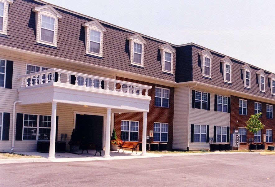 The Commons at Chesapeake Apartments | 116 Gainsborough Square #112, Chesapeake, VA 23320, USA | Phone: (757) 821-6091