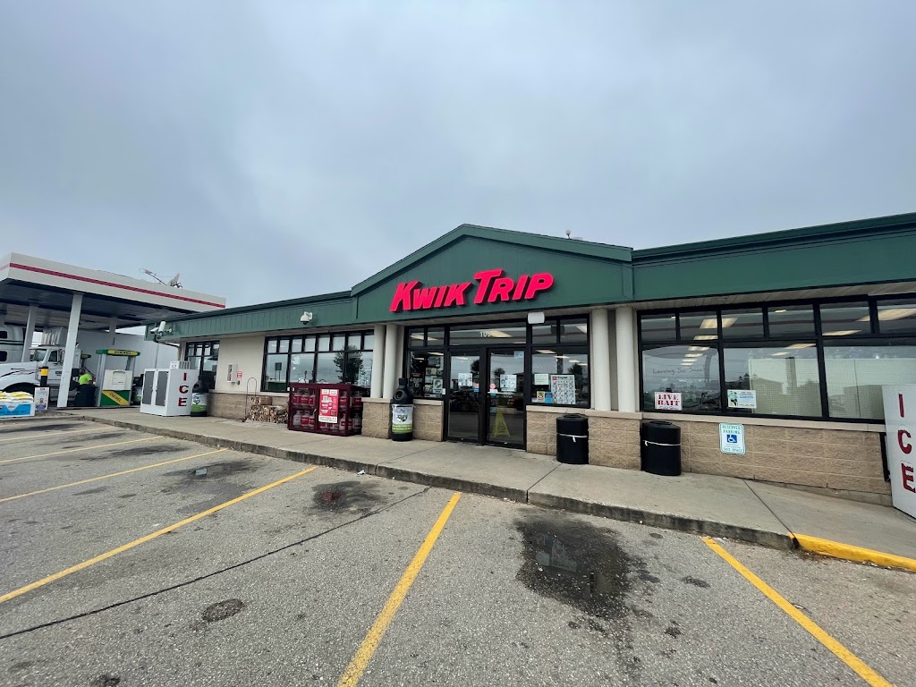 KWIK TRIP #1508 | 100 Industrial Drive, Barneveld, WI 53507, USA | Phone: (608) 924-6278