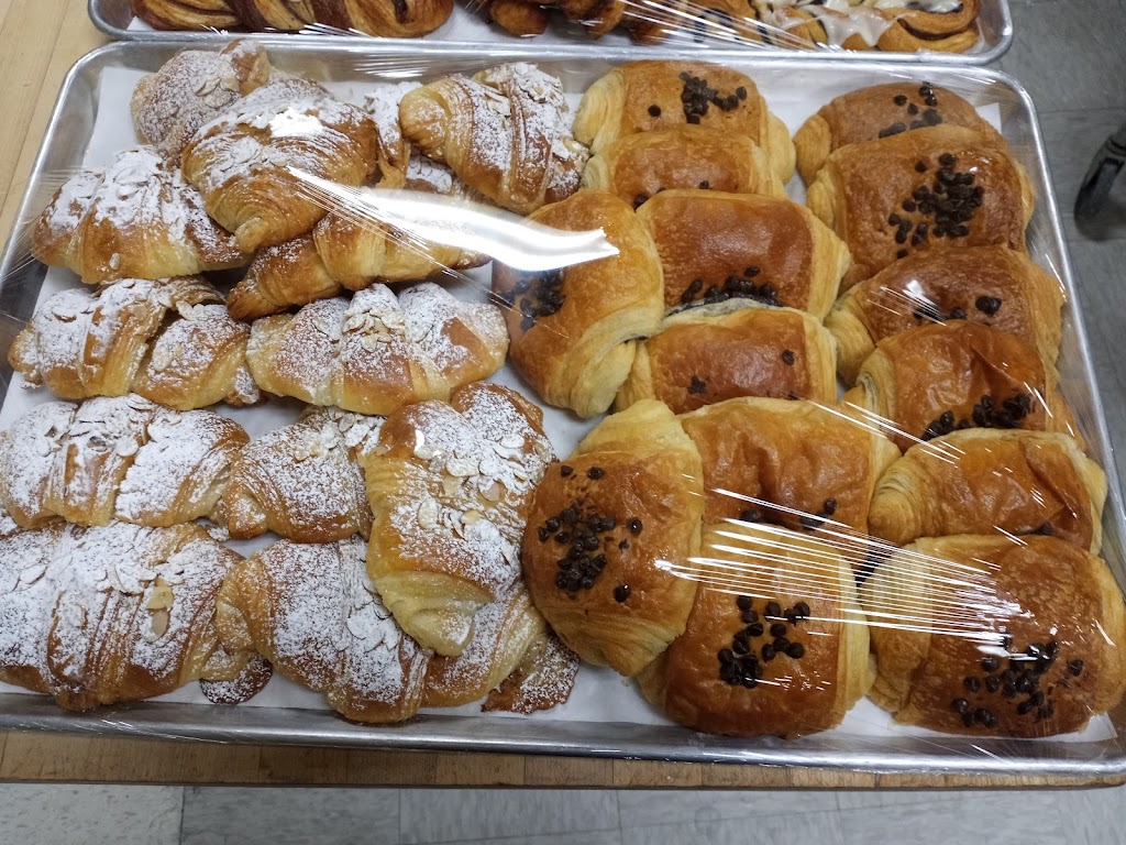 Rosas Bakery | 2251 Jackson Ave, Escalon, CA 95320, USA | Phone: (209) 838-7111