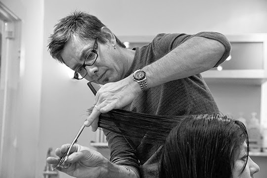 bobby York Hairstylist/Colorist @The Hive Salon | 6458 E Mockingbird Ln, Dallas, TX 75214, USA | Phone: (323) 369-5554