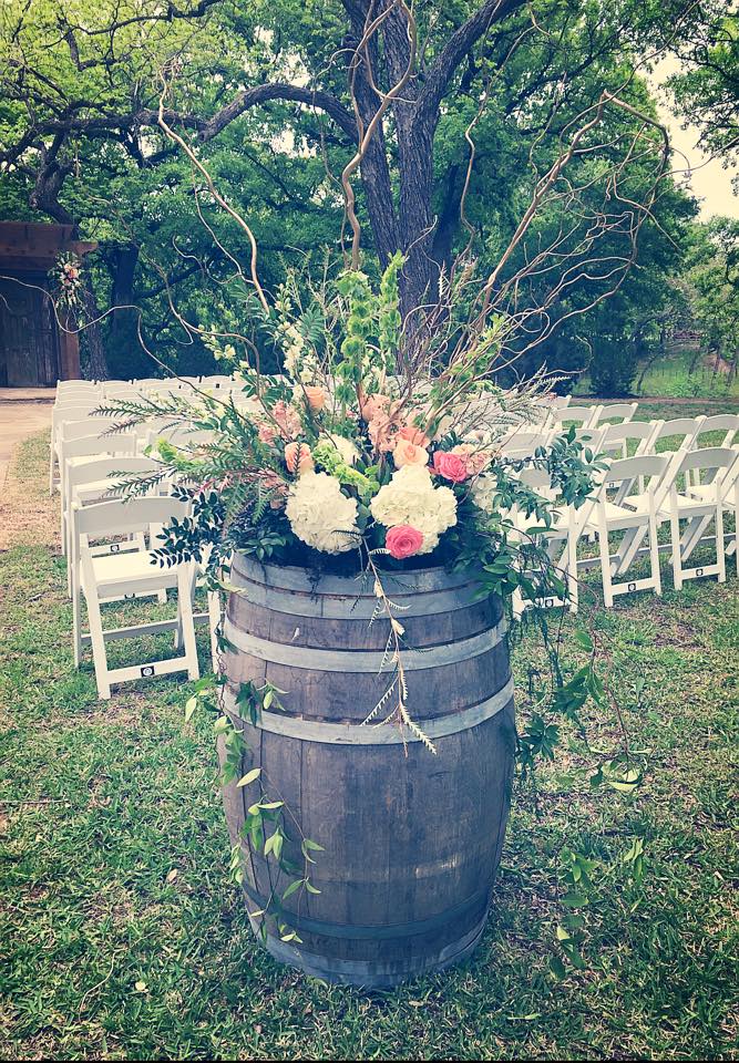 Granbury Weddings | 3252 Fall Creek Hwy, Granbury, TX 76049 | Phone: (817) 910-8273