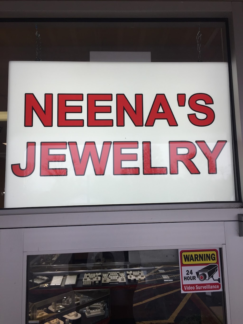 Neenas Jewelry | 1937 W Hwy 50, Fairview Heights, IL 62208, USA | Phone: (618) 409-3299
