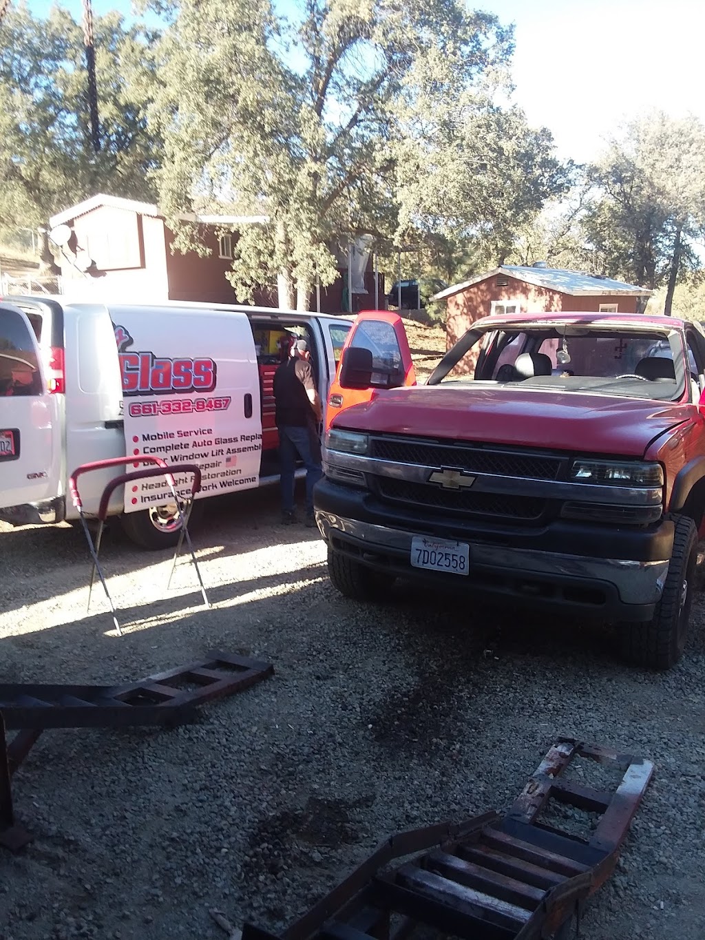 Tims Auto Glass | 236 Piute St, Bodfish, CA 93205 | Phone: (760) 379-1900