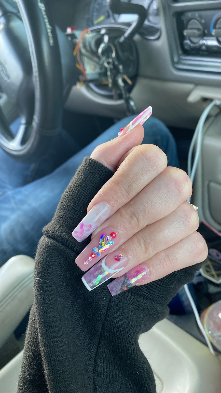 Creative Nails Plus | 701 S Main St, Cleburne, TX 76033, USA | Phone: (817) 774-2464