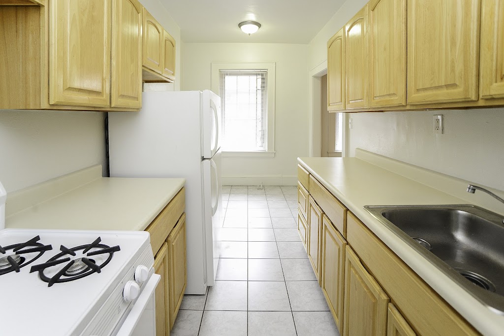 St. Lukes Place Apartment Homes | 7 St Lukes Pl, Montclair, NJ 07042, USA | Phone: (212) 427-5200