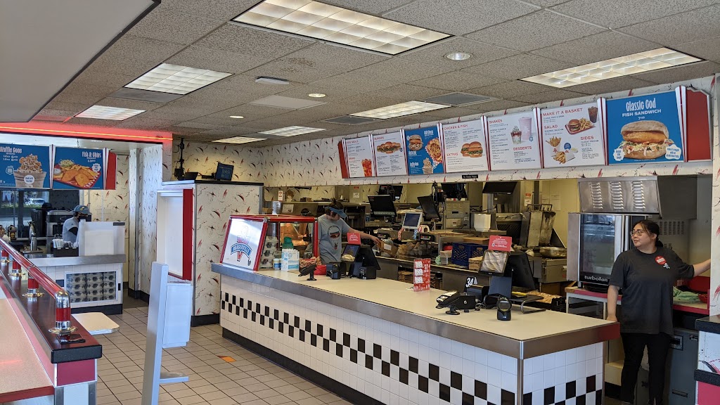 Burgerville | 16211 SE Division St, Portland, OR 97236, USA | Phone: (503) 762-1648