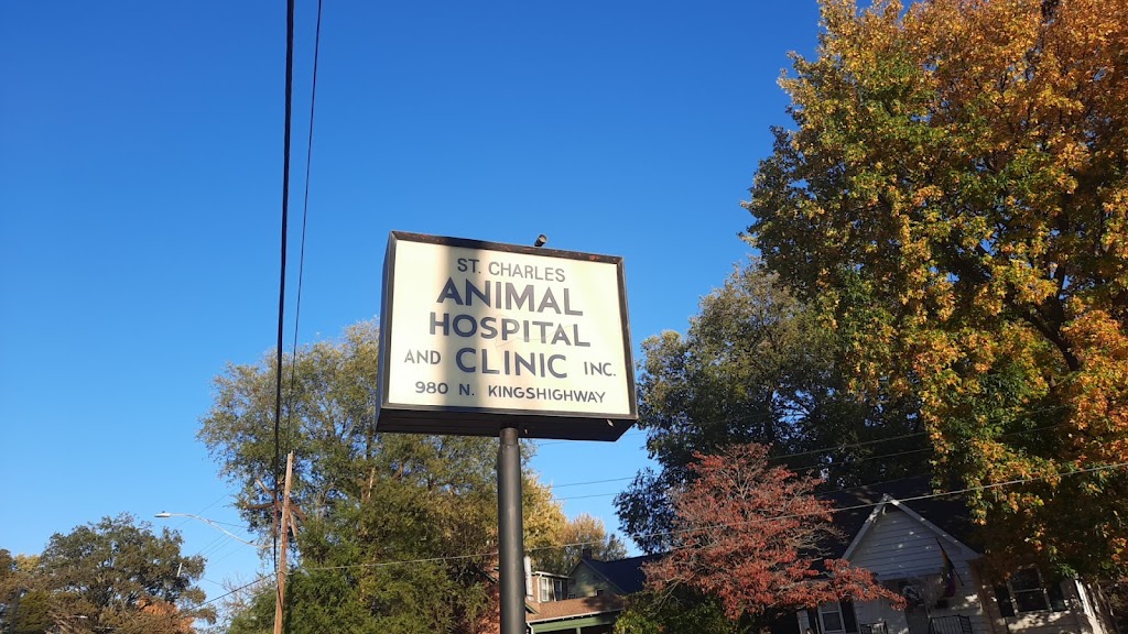 St Charles Animal Hospital | 980 Kingshighway, St Charles, MO 63301, USA | Phone: (636) 723-2400