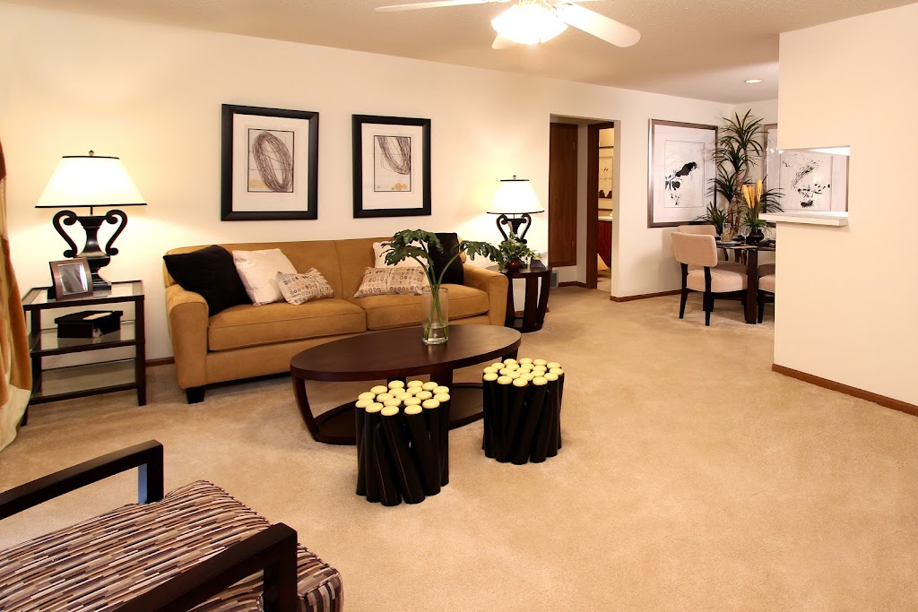 Alpine Village | 7100 S 86th St, La Vista, NE 68128, USA | Phone: (402) 687-3529