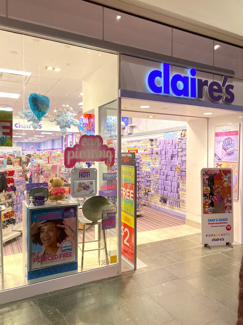 Claires | 700 PARAMUS PARK MALL, Paramus, NJ 07652, USA | Phone: (201) 261-6643