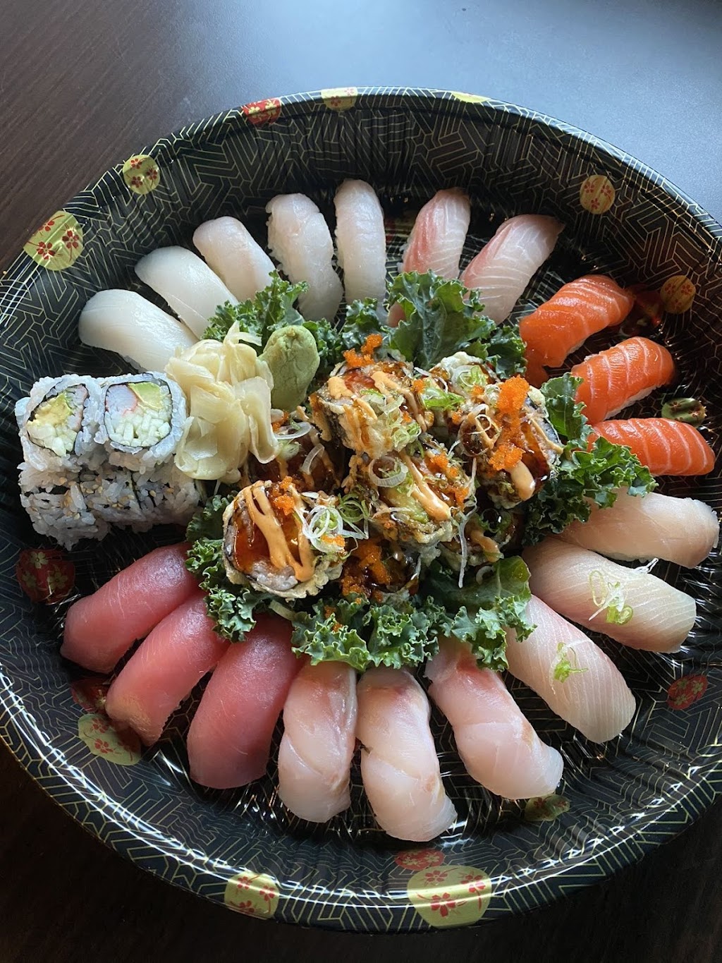 Sawa Sushi Bistro | 392 Feura Bush Rd, Glenmont, NY 12077, USA | Phone: (518) 816-0888