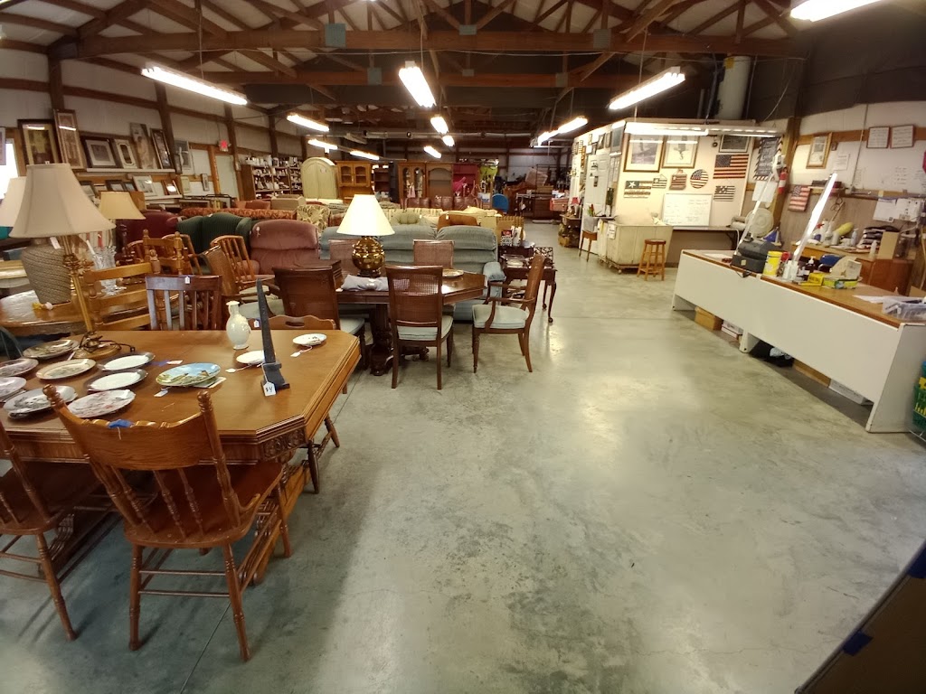 East Lincoln Christian Ministry Furniture Annex | 6637 Cedar St, Denver, NC 28037, USA | Phone: (704) 966-0498