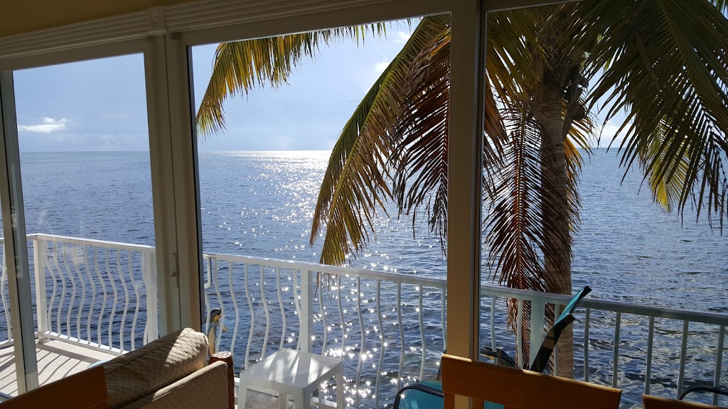 Ray & Jenise Hinds Group | The Keyes Company, Team CSR | 1008 Snapper Ln #1, Key Largo, FL 33037, USA | Phone: (305) 853-1700
