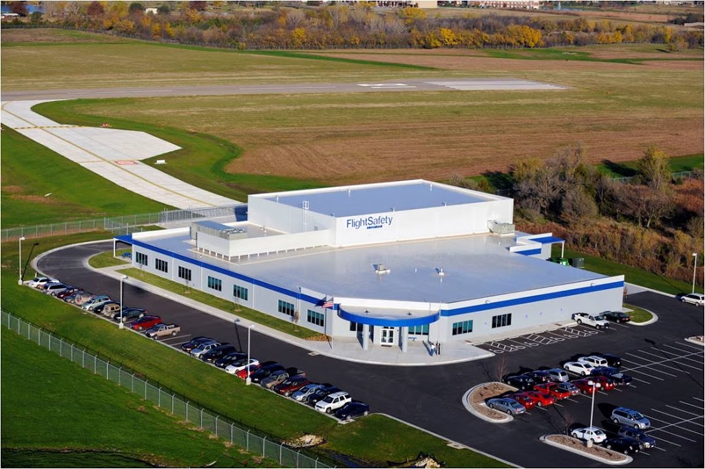 FlightSafety Textron Aviation Training | 1009 N Greenwich Rd, Wichita, KS 67206, USA | Phone: (316) 612-5400