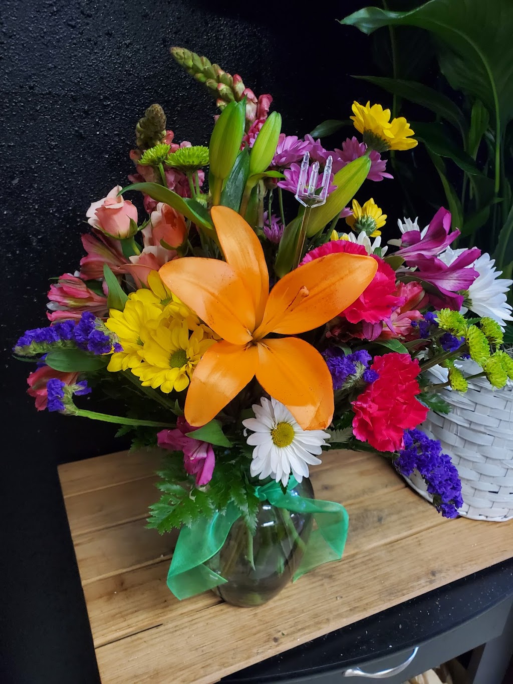 Bloomingdays Flower Shop - New Port Richey Flower Delivery | 6835 FL-54, New Port Richey, FL 34653, USA | Phone: (727) 232-6900