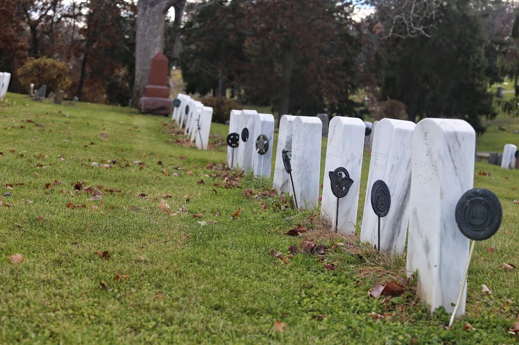 Oak Hill Cemetery | 1725 N Washington St, Janesville, WI 53548, USA | Phone: (608) 754-4030