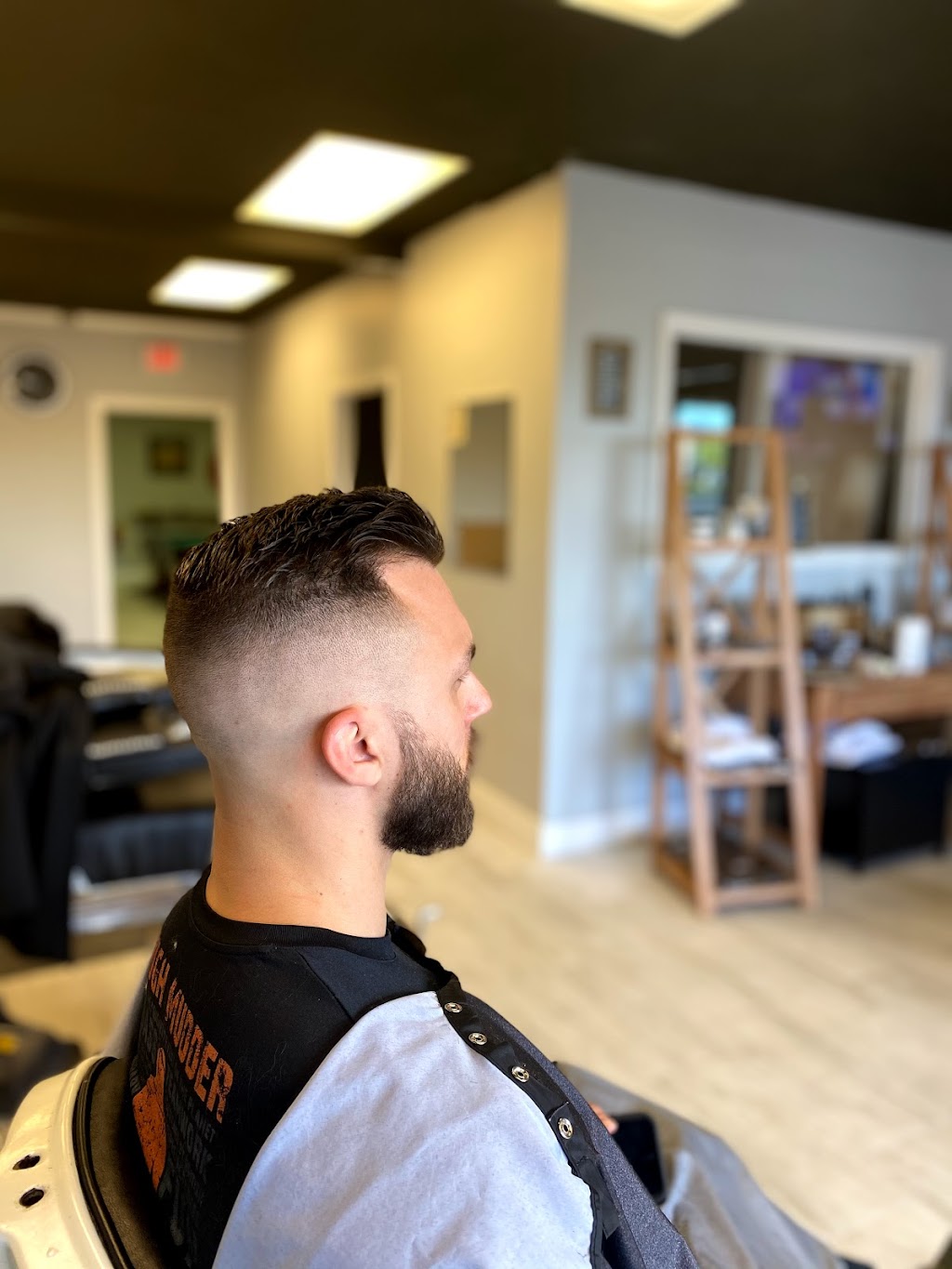 Andrews Barber Shop & Haberdashery | 9179 Mentor Ave suite d, Mentor, OH 44060, USA | Phone: (440) 299-6662