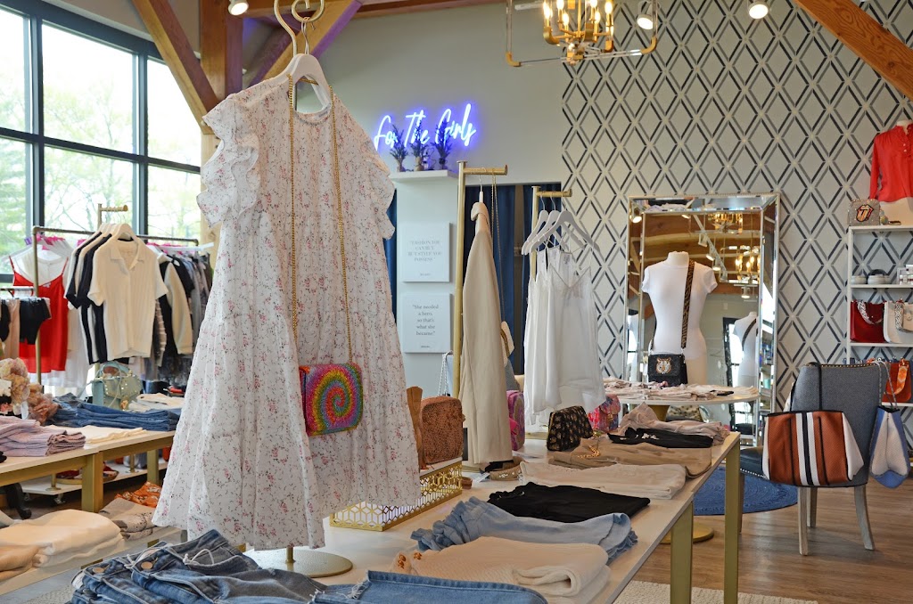 Cha Boutique Town & Country | 13360 Clayton Rd, St. Louis, MO 63131, USA | Phone: (314) 548-6157