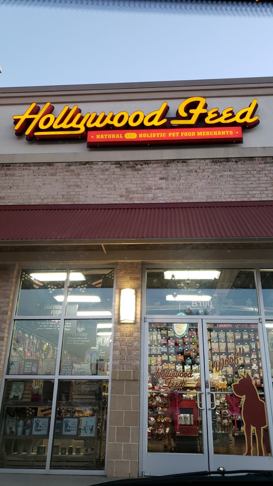 Hollywood Feed | 2220 Peachtree Industrial Blvd Suite B100, Duluth, GA 30097, USA | Phone: (770) 870-5173