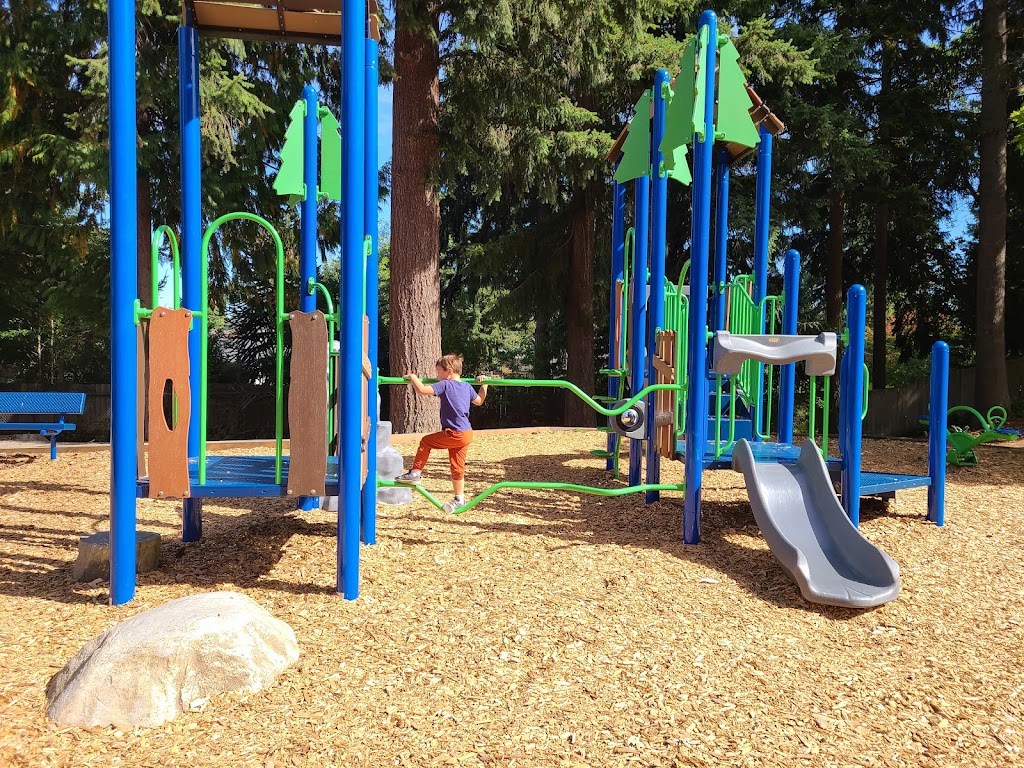 Evergreen Playfield | 22205 56th Ave W, Mountlake Terrace, WA 98043, USA | Phone: (425) 776-9173