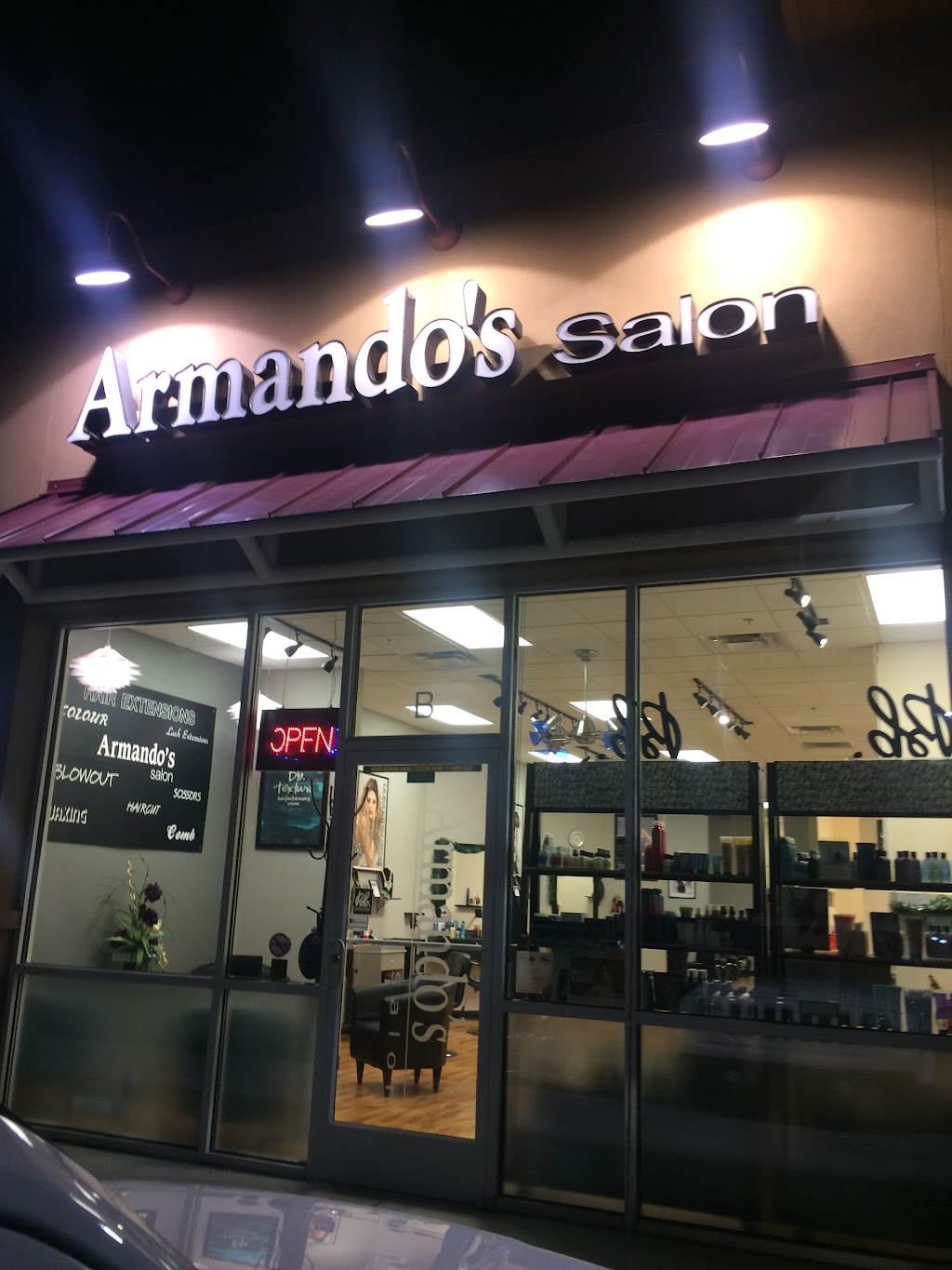 Armandos Hair Salon | 5400 Sevilla Ave NW, Albuquerque, NM 87120, USA | Phone: (505) 242-7511
