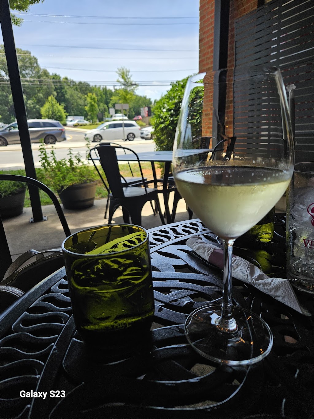 Vintners Hill Wine Bar & Bistro | 7427 Matthews-Mint Hill Rd #108, Mint Hill, NC 28227, USA | Phone: (980) 237-0457